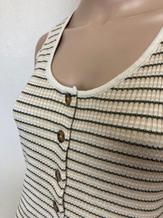 Ribbed Knit 90s Vintage Soft Button Detail Tank T… - image 5