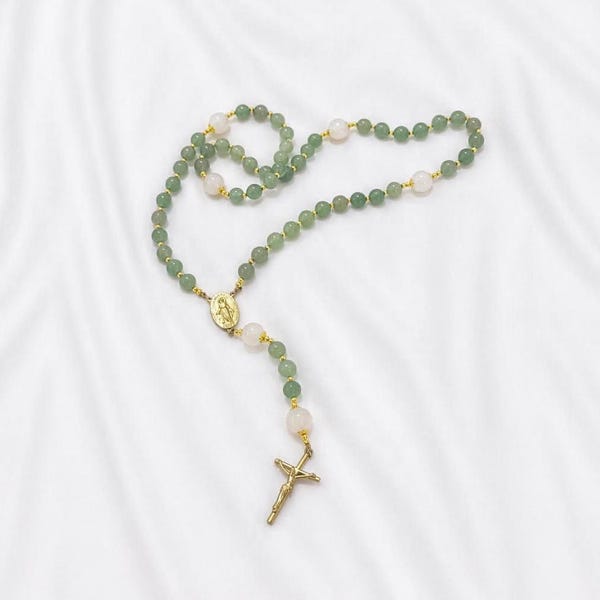 El Rosario Verde Hecho a Mano “En Todas las Cosas”