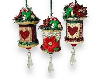 Wood Spool Ornaments, Retro Farmhouse Christmas Decor, Seamstress Gift