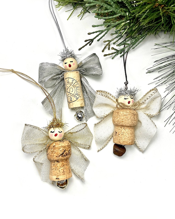 Champagne cork ornament.  Champagne corks, Wine bottle corks, Hot air  balloon craft