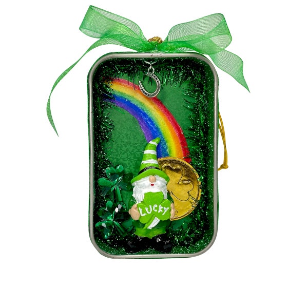 St. Patrick's Day Shadowbox Ornaments, Gnome Diorama in Upcycled Tin