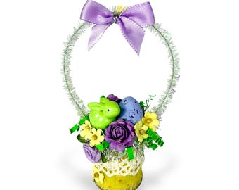 Vintage Wooden Spool Easter Ornament – Tiny Basket Decor – Handmade Spring Shelf Sitter