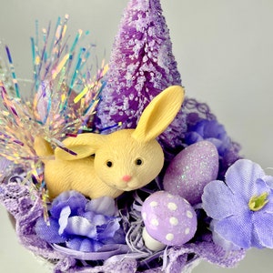 Easter basket bunny decoration ornament