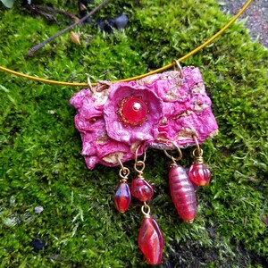 artistic magenta statement necklace