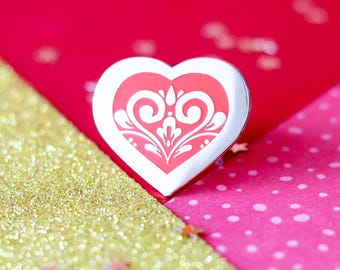 Heart Container Enamel Pin: Gold-Plated Fantasy Adventure Collectible