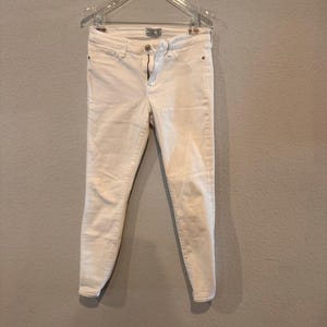Abercrombie & Fitch Harper Super Skinny White Jeans – Women’s Size 27 (4S)