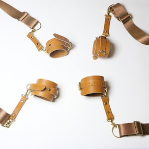Bed Restraint Set Cowhide 10 Pcs Wrist Cuffs, Ankle Cuffs, Bed Restraint Straps & Bondage Connector – 8 Leather Colors, 2 Accessories