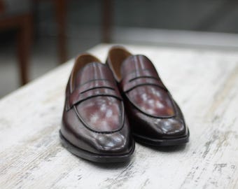 Nuove scarpe mocassino in vera pelle fatte a mano per uomo