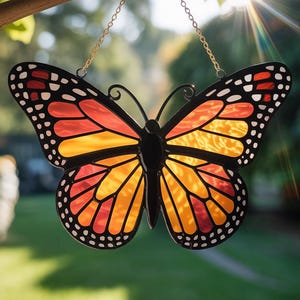 Schmetterling Suncatcher Fensterdekor, Monarch Acryl Sonnenfänger, Garten hängende Verzierung, Boho Fenstercharme, Schmetterling