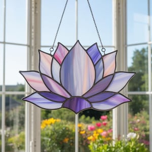 Purple Lotus Acrylic Suncatcher, Lotus Flower Stained Glass, Zen Floral Ornament, Boho Window Decor,Spiritual Home Sun Catcher,Xmas Ornament