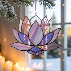 Purple Lotus Acrylic Suncatcher, Stained Glass Style Lotus Flower Ornament, Floral Window Decor, Meditation Sun Catcher, Yoga Room Hanging