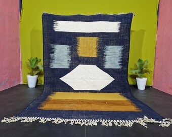 Tapis kilim marocain bleu marine fait main - Laine berbère, géométrique