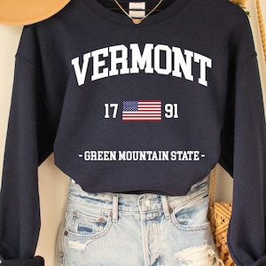 Vermont Sweatshirt, Vermont Shirt, Vermont Home Tee, Home State T-shirt, Vermont Map Silhouette Tee, Vermont State Shirt, Vermont Travel