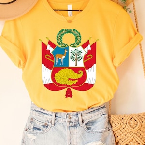 Peru Tee, Peru Coat of Arms, Peru flag shirt, Peruvian gift, Peru national shirt, Peru football fans, Peruana Shirt