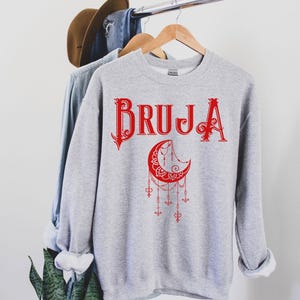 Bruja Sweatshirt, Bruja Shirt, Bruja Hexe für Herren und Damen Shirt, Halloween Latein Chingona Shirt, Chingona Tee