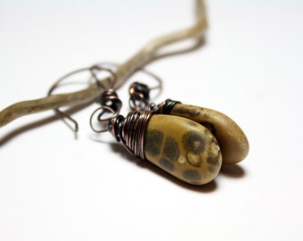 Beach Stone Pebble Jewelry Earrings with Hand Forged Wire Wrapped Oxidized Copper Beach Stones, Natural River Stone Earring Dangles for Her