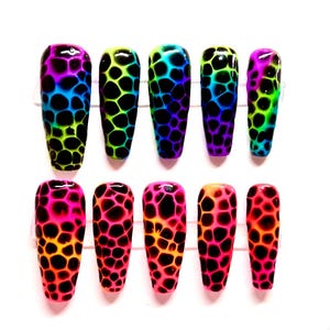 custom press on nails/wild press on nails/press on nails/nails gift/lisa Frank press on nails/handpainted nails/neon cheetah nails