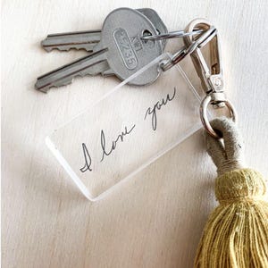 Votre note de famille manuscrite sur porte-clés en acrylique ; Dessin d'enfant ; Fête des Mères ; Lettre ; Personnalisé ; personnalisé ; Acrylique ;