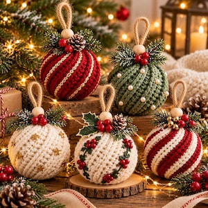 Christmas Bauble Crochet Pattern, 5 in 1 Twisted Rib Ornament Pattern PDF, Crochet Christmas Ornaments, Christmas Tree Decor