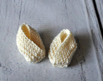Knit Baby Booties//Baby Booties// Boho Booties// Wrap Baby Booties// Hand Made