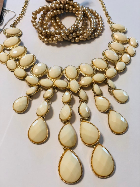 Jewelry lot statement chunky layered necklace set… - image 4