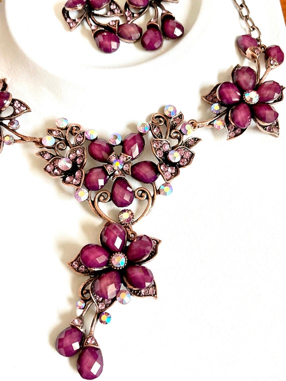 Victorian necklace set with flower long drop earri