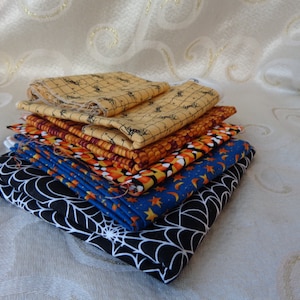 HALLOWEEN FABRIC  PIECES  6 pcs/8 ozs   Mixed  Design- Cotton Squares and Rectangle Pieces of Fabric -