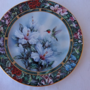 RUBY THROATED HUMMINGBIRD Plate - 7 3/4&quot;   Lena Liu Hummingbird Treasury Collection - 1st Issue - Signed / Numbered - Limited Edition - 1992