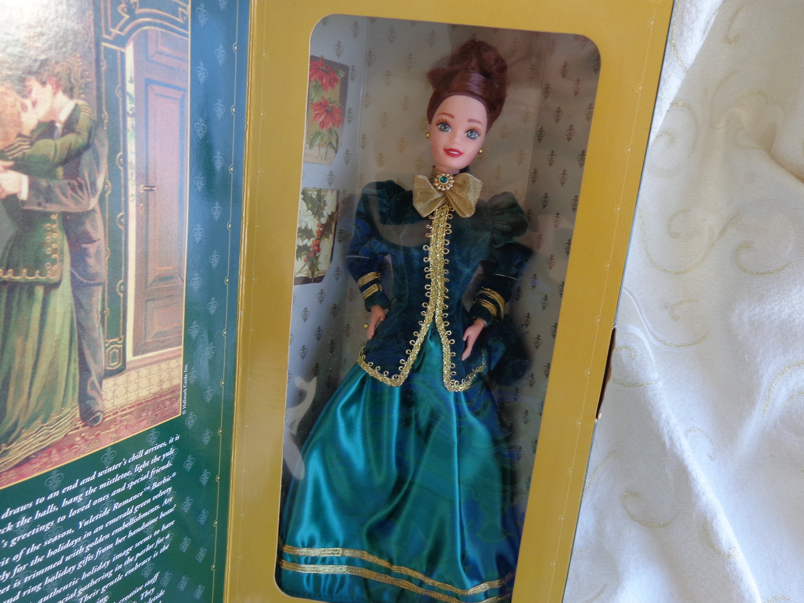 BARBIE YULETIDE ROMANCE NRFB 1996