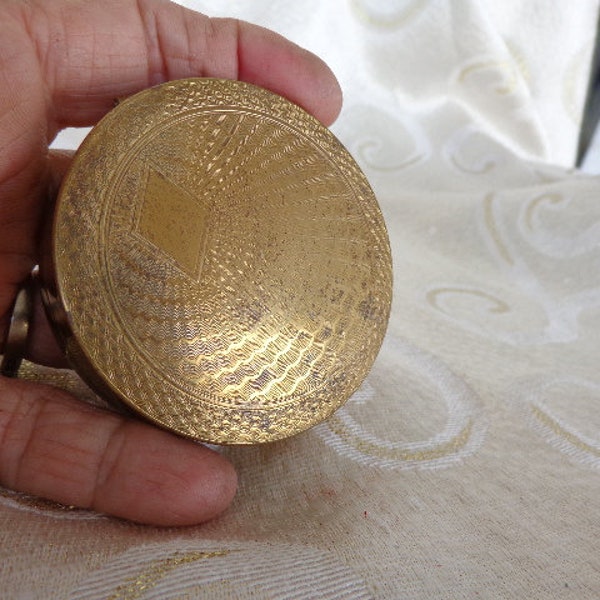 MID CENTURY COMPACT Guilloche Brass/Gold Tone 2 Compartment Powder/Rouge Compact - Powder Godettes and Powders still in Compact -