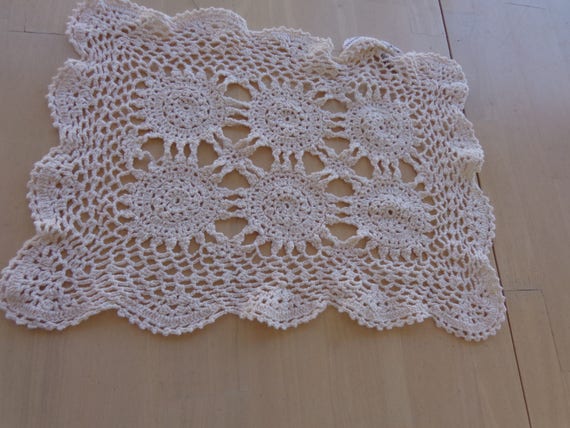 Dresser Scarf Vintage Crochet Manufactured Image 0