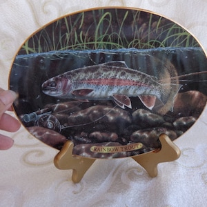 RAINBOW TROUT PLATE   8 1/2&quot;  by Edward L. Totten for Fresh Water Game Fish of North America  1994