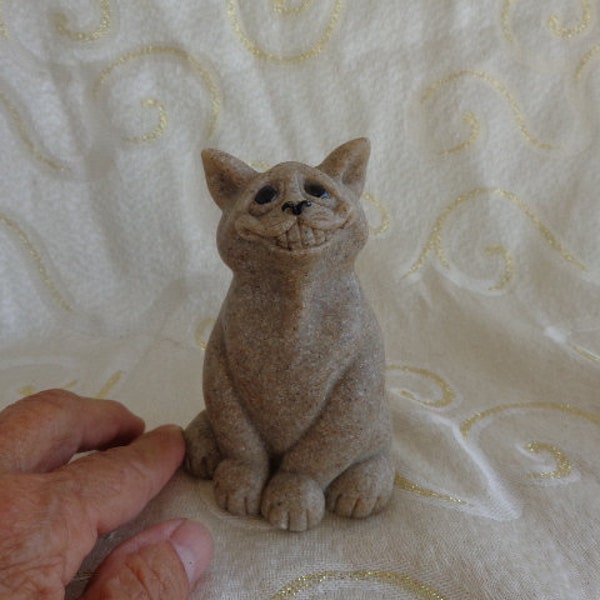QUARRY CRITTER CAT "Chico"- 4 1/4"h X 3"W - Resin Rock Look Funny Cat called Chico by Second Nature Design - 2000