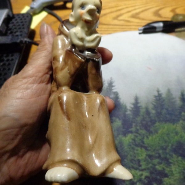 PORCELAIN MONK FIGURINE - Humorous Friar Figurine - Numbered Piece - 52/709