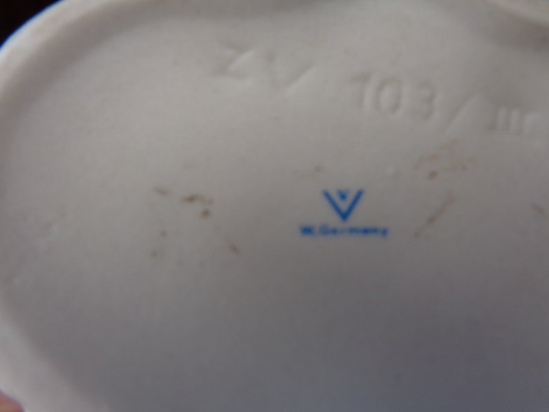 1970 s Goebel ZV 103III Vintage Swan PlanterVase Marked with Blue B in V and stamped ZV103III Porcelain Bisque West German Swan
