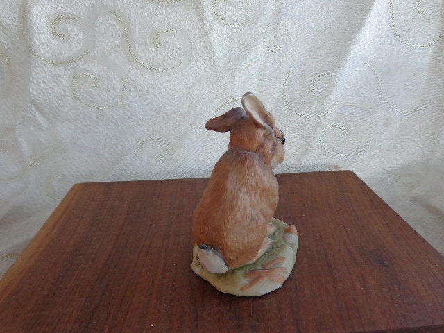 SCOTTISH TEVIOTDALE RABBIT Figurine - Signed - 4