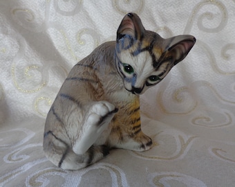 TABBY 7" KITTEN FIGURINE -  Striped Porcelain/Ceramic Tabby Cat Gray and Brown with Original Sticker