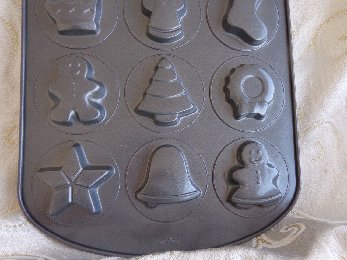 WILTON CHRISTMAS COOKIE Pan 12 Cavity Cookie Pan All Etsy