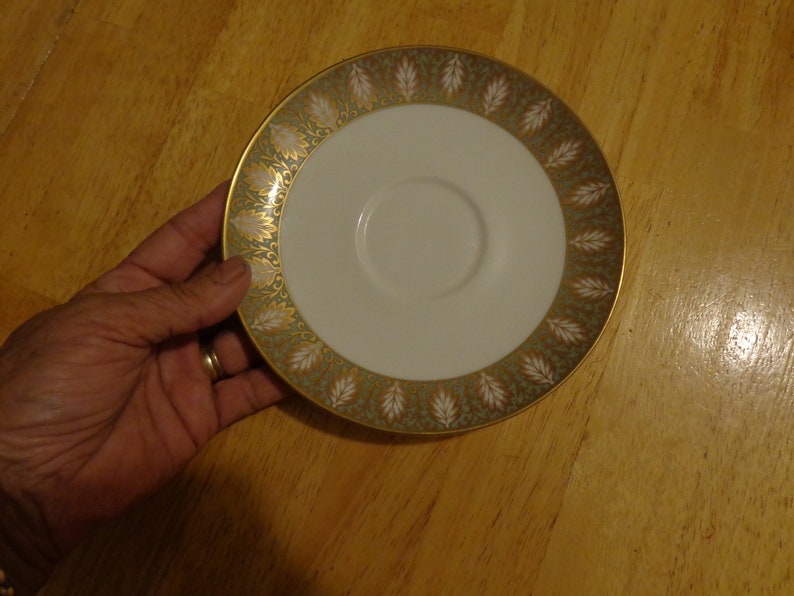 Gold and White MIKASA MEREDITH SAUCER Bone China Saucer Mint Green Meredith Mikasa Mikasa Meredith Saucer Meredith Saucer