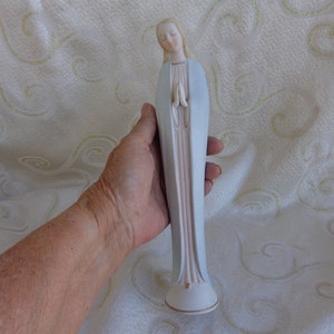 VIRGIN MARY Figurine - Hand Painted  10&quot;  Mary Figurine #P1722 - Very Peaceful Virgin Mary with Blue Robe in prayer
