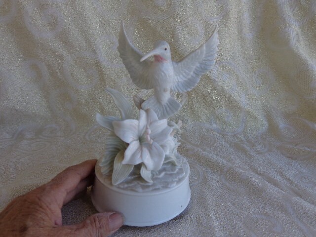 Vintage Metal Hummingbird Musical Automaton Mechanical Wind