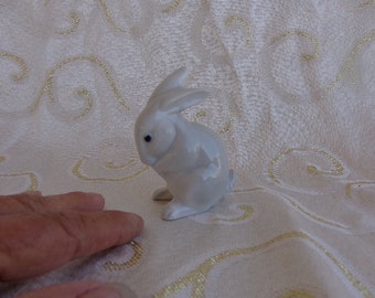 PORCELAIN EASTER RABBIT - Glossy Porcelain Rabbit