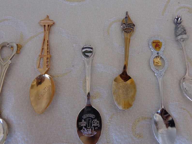 Tourist Spoons Souvenir Spoons 8 COLLECTABLE SPOONS Collectibles Art