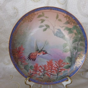 DELICATE SPLENDOR HUMMINGBIRD Plate- 8 1/8&quot;D   Larry K. Martin&#39;s   Nature&#39;s Little Treasures Collection -3rd Issue -Numbered-Ltd Edition