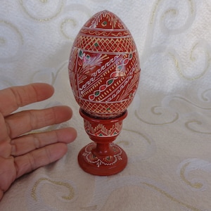 HANDCRAFTED WOODEN EGG - Opens as a Trinket Box - 5&quot;H x 2&quot; Diameter - Hand Painted and Turned Wood Egg on Base - Twists Open & Closed 1980s