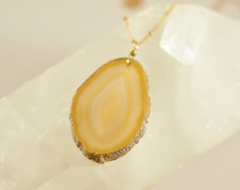 Agate Slice Pendant, Long Necklace, Brass Chain, Agate Slice Necklace, Geode Pendant, Statement Jewelry, Jewelry For Women, Womens Jewelry