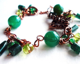 Green Stone and Copper Chain Handmade Charm Bracelet