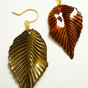 Handmade Dangle Earrings with Autumn leaves on gold wire image 3