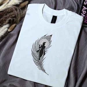 Krishna Symbol Shirt, Krishna T-shirt, Yoga clothes, Krishna Vibes, Yoga, Meditation Clothing, Krishna Lover Tshirt, Vedic T-shirt