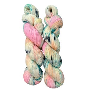 Hand Dyed Sock Yarn: 4ply, 100g, 400 meters